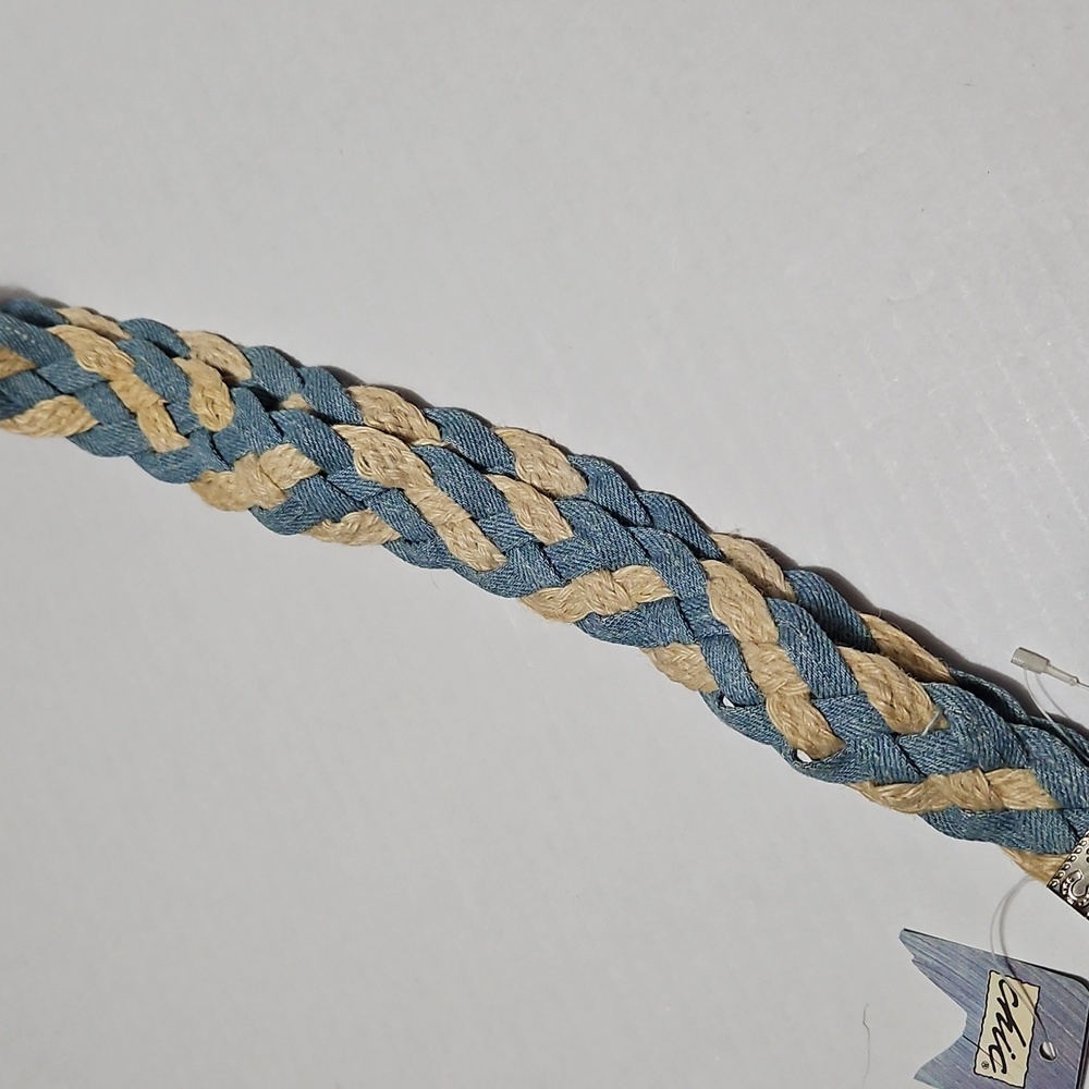Chic Woven Belt in Blue and Cream Size L - Picture 2 of 10